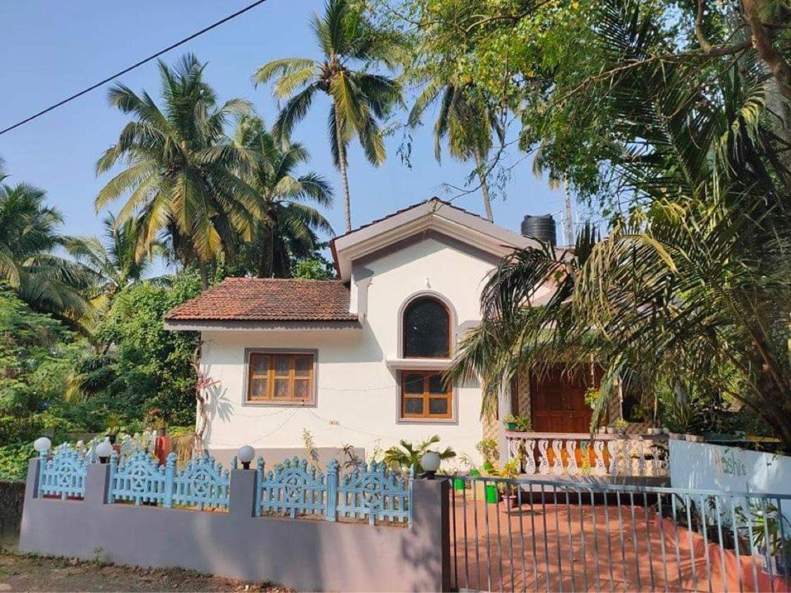 The Musafir Hostel Anjuna Exterior photo